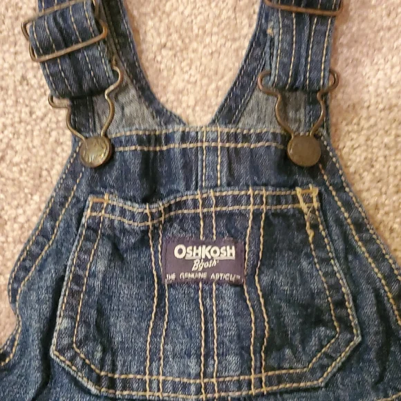 OshKosh baby denim overwall - Picture 2 of 4